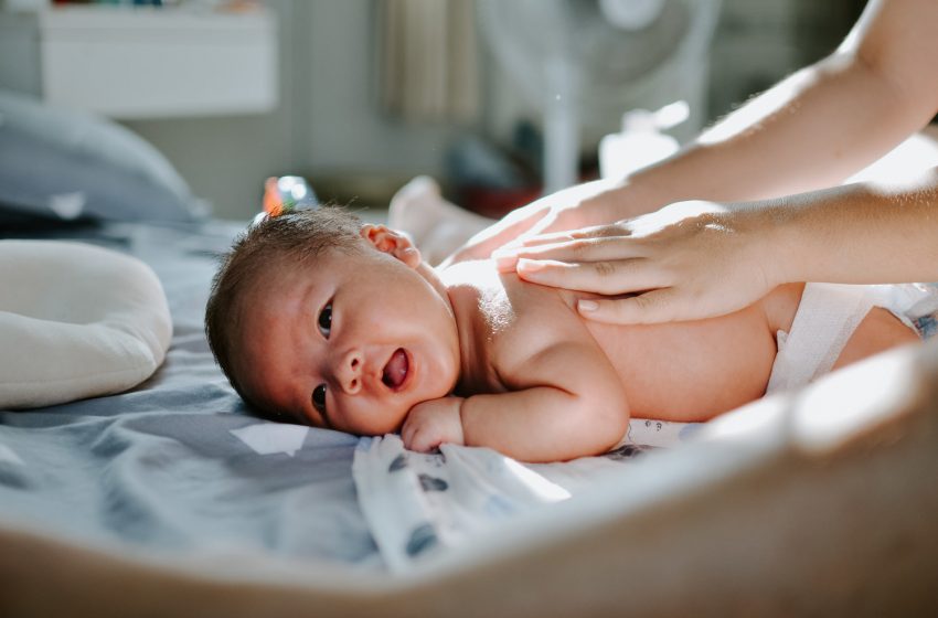  ,,Masajul la bebeluși în primul an de viață. Este el obligatoriu? Are efect profilactic? Cînd este nevoie de el! ”.